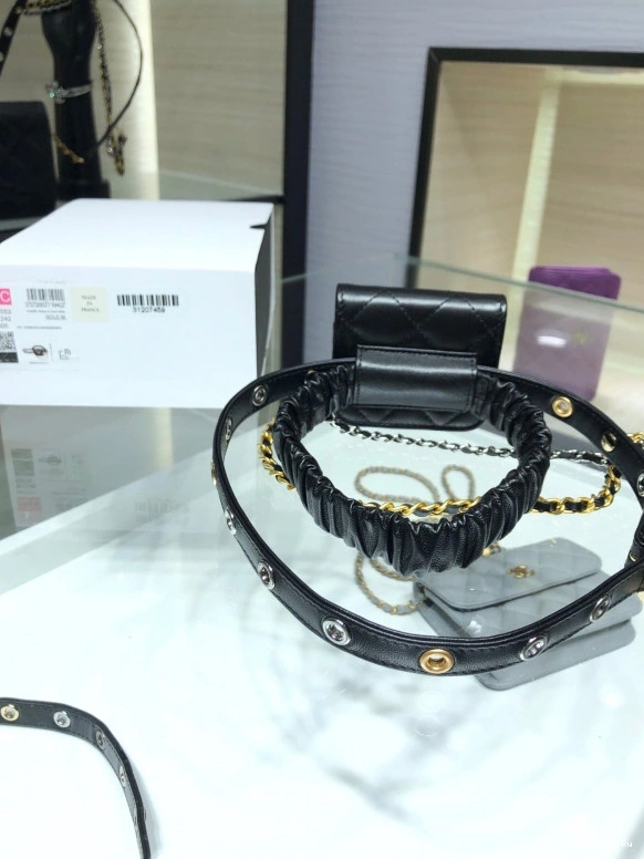 Firstbag Ru CASE CHANEL AIRPODS 0805